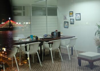 “Cùng lắm thì mình kiếm tiền ít lại thôi, có sao đâu”